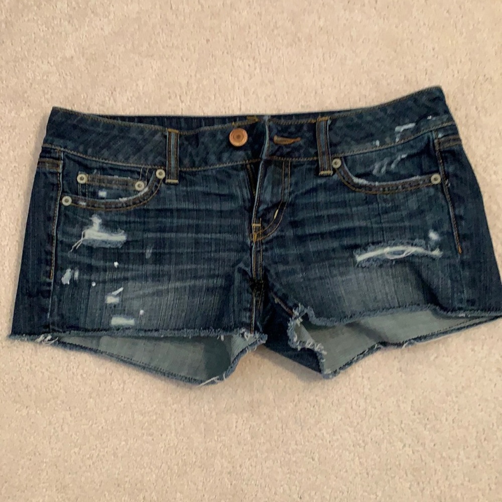 American Eagle distressed denim shorts